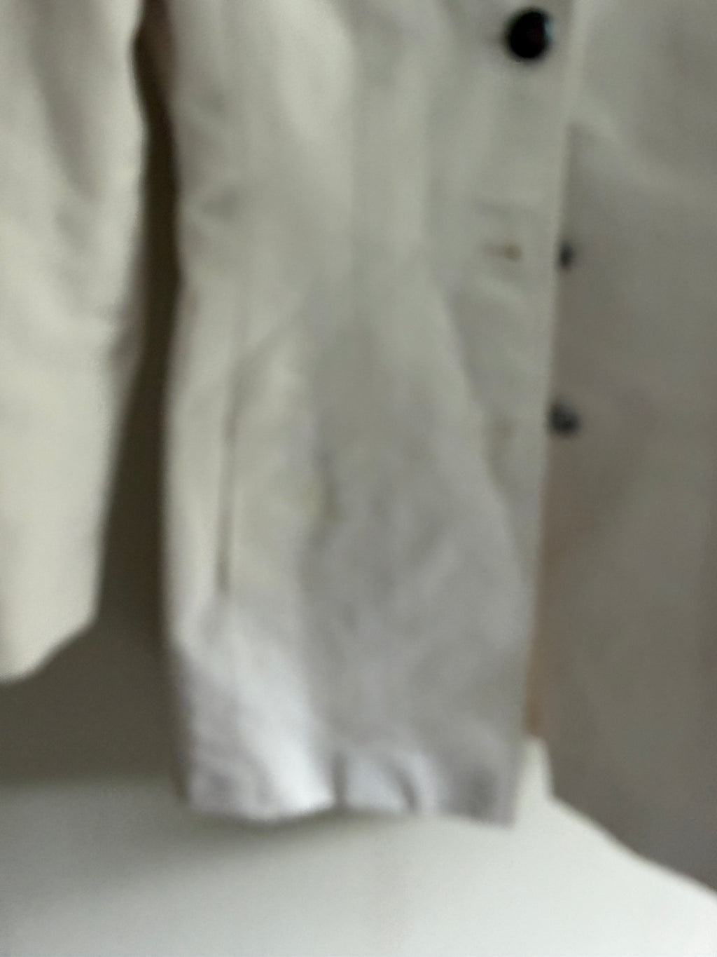 Chanel White Cotton Silver Button Blazer