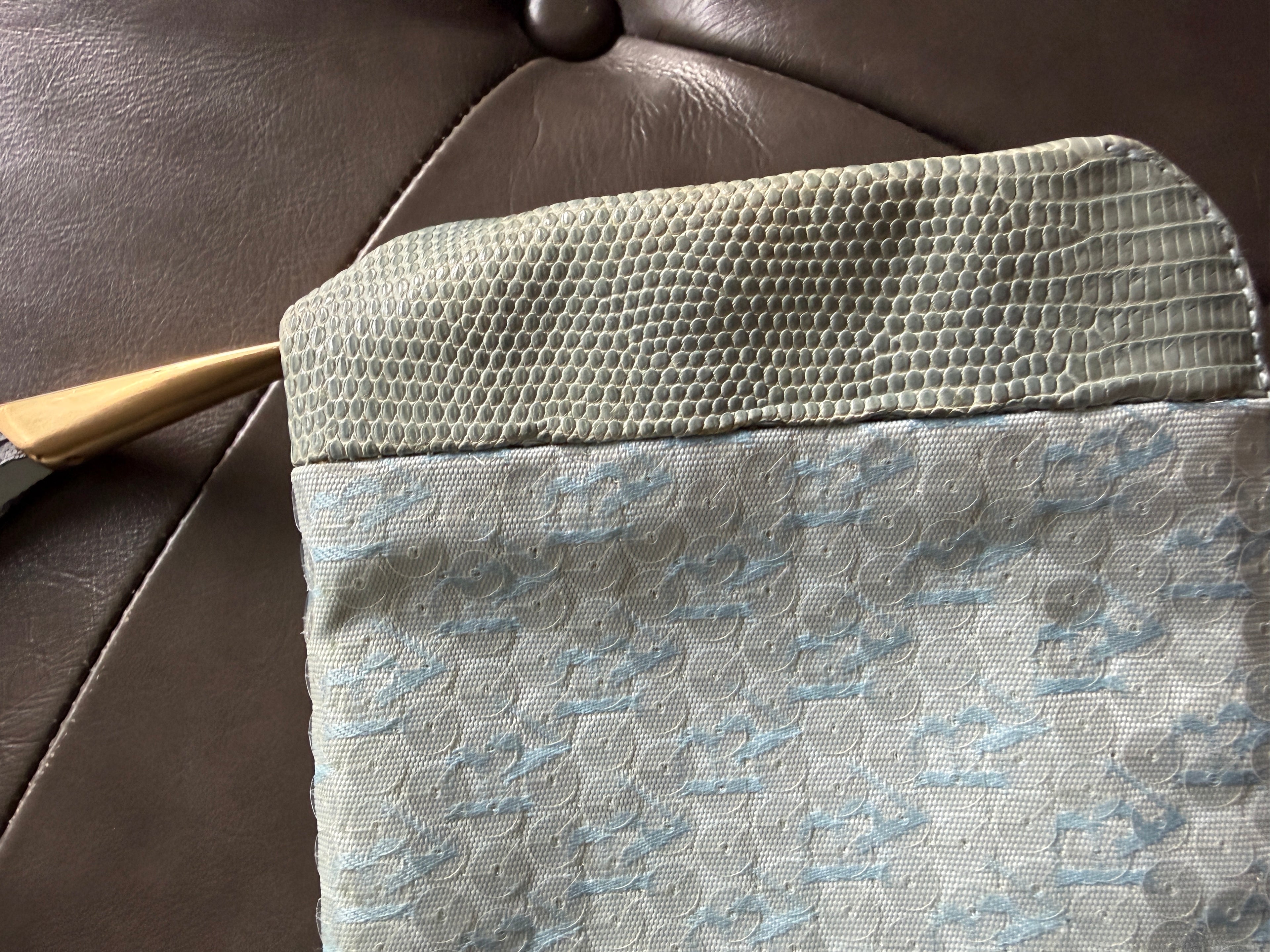 Bottega Veneta Blue Leather Shoulder Bag | Gold Tone Hardware
