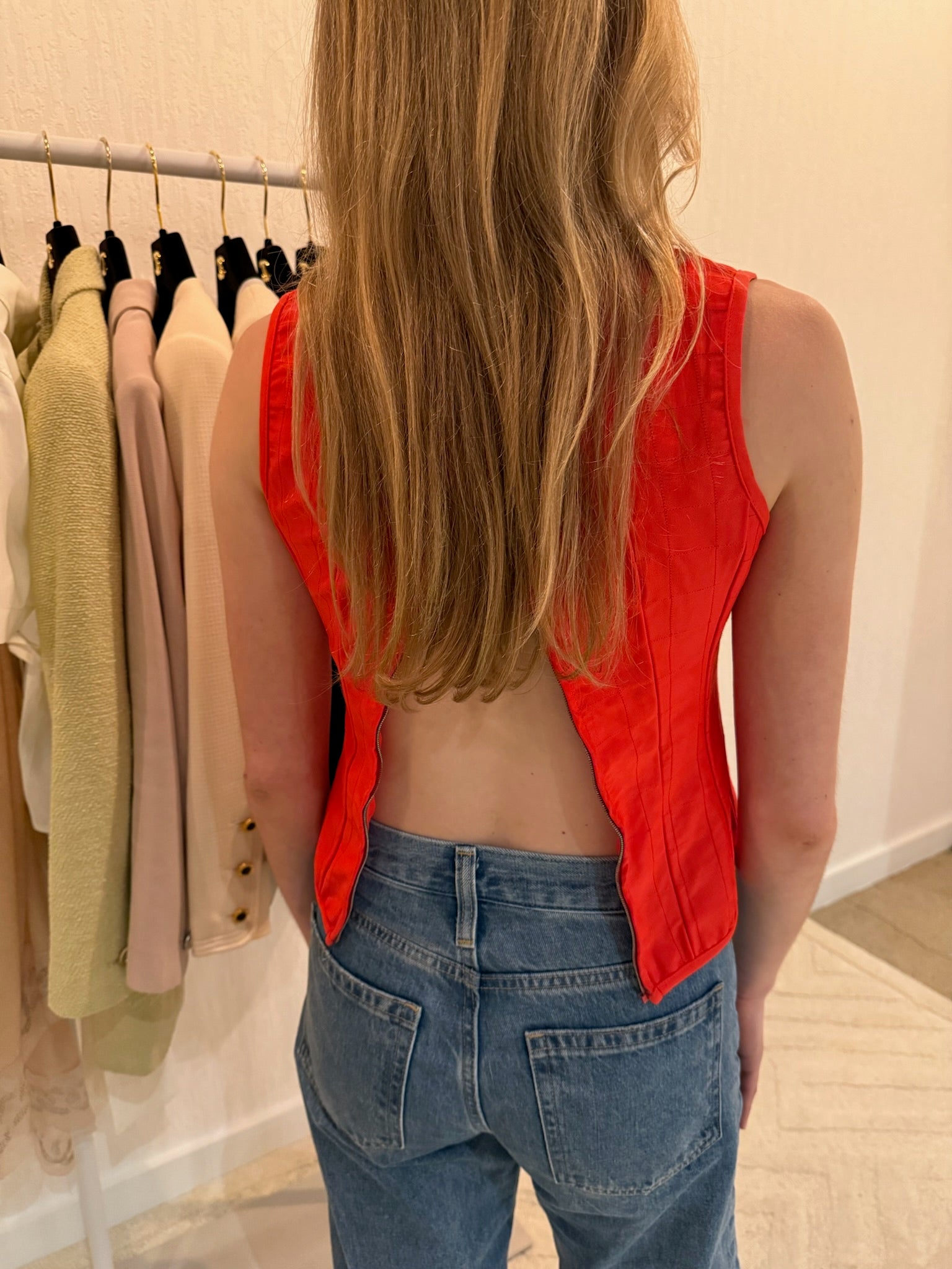 Chanel 2000 CC Logo Red Zipper Top FR36