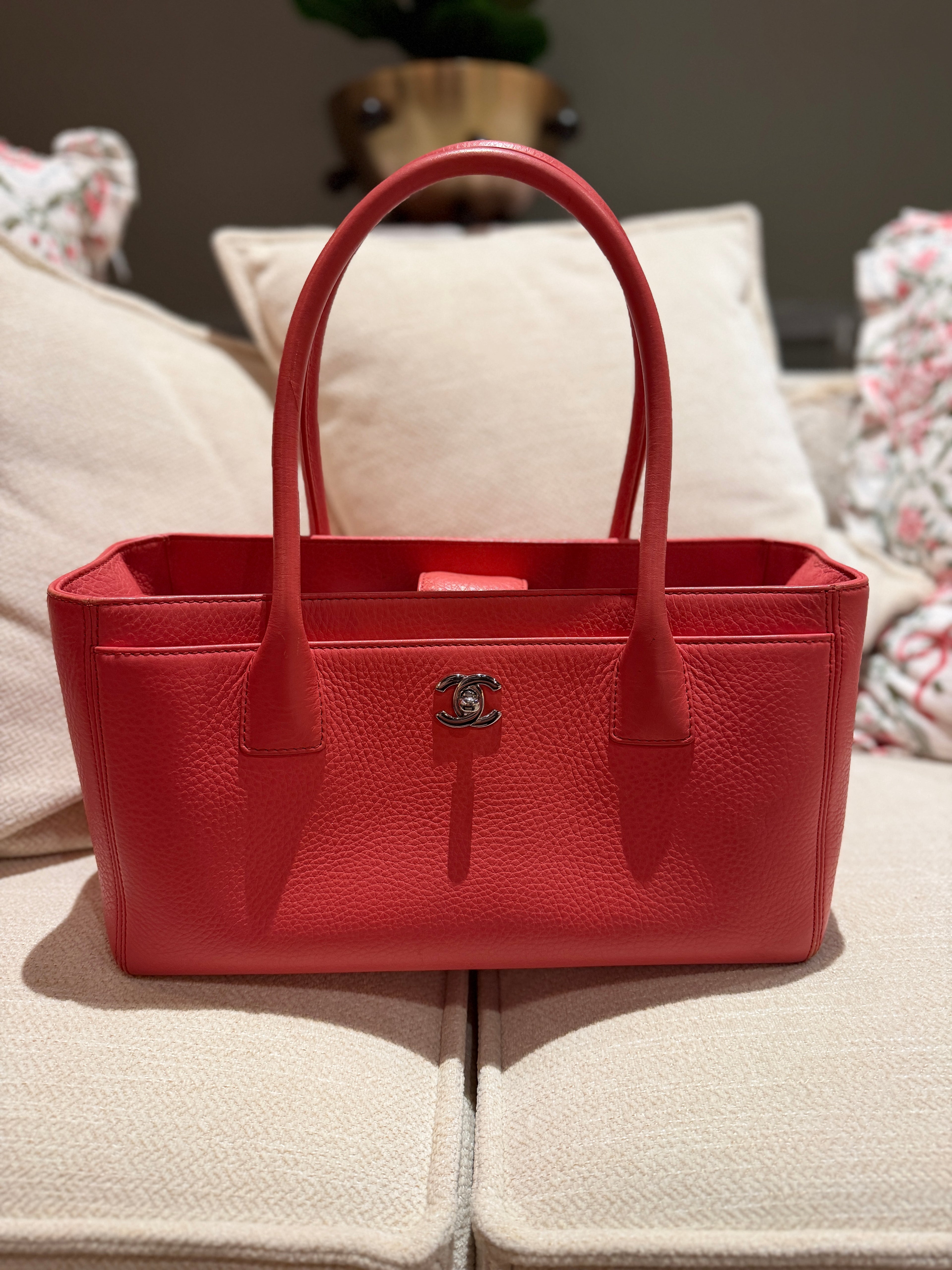 Chanel Small Executive Cerf Tote Bag Pink Leather Silver Hardware
