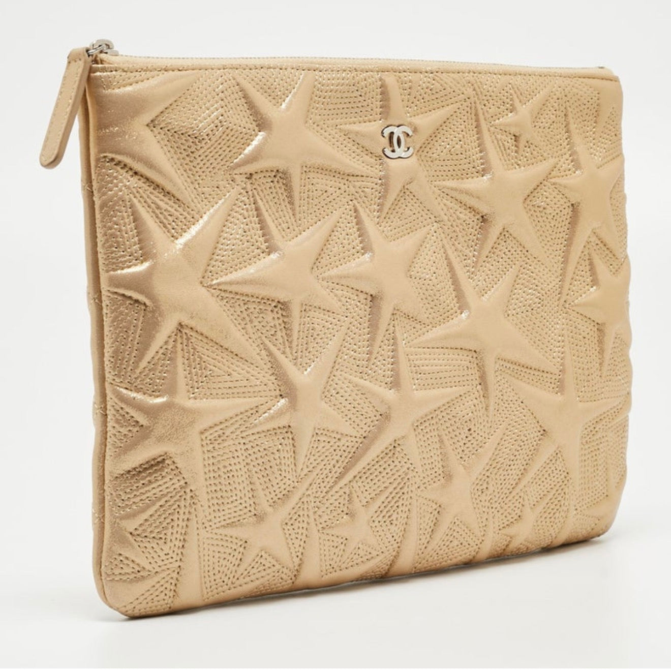 Chanel Medium Star O-Case Gold Metallic Leather Clutch Pouch 2017–2018