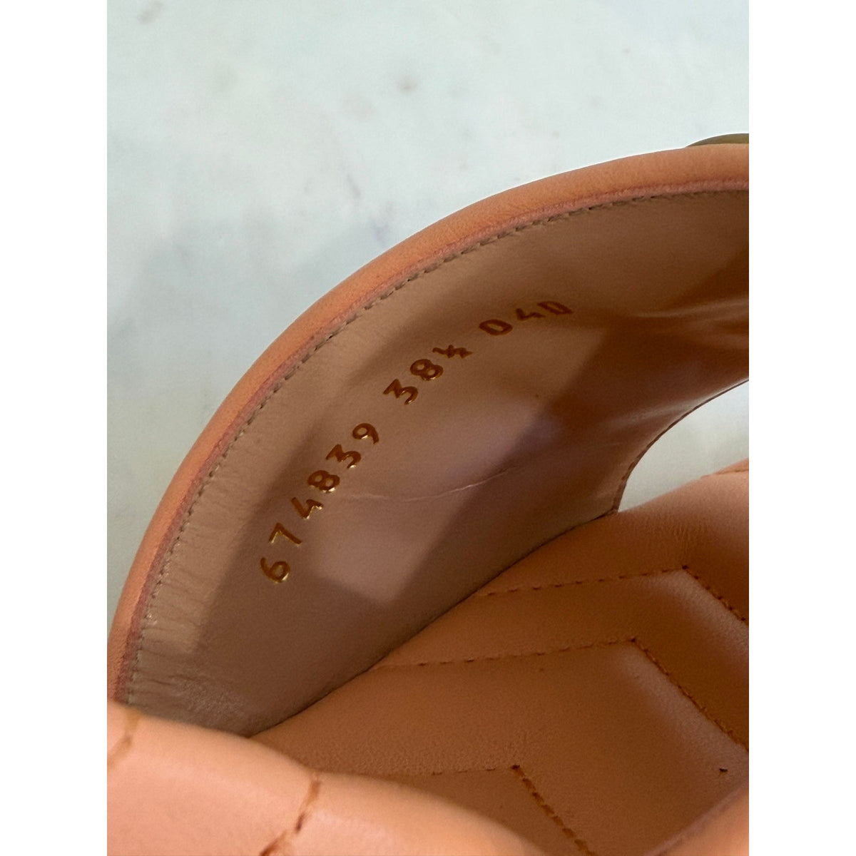 Gucci GG Marmont Matelassé Pink Leather Mule Sandals Size 38.5 New in Box