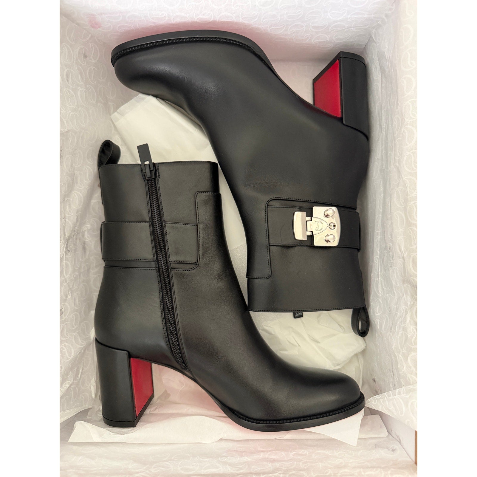CHRISTIAN LOUBOUTIN
Booty Lock 70 leather ankle boots Size 37 NWT