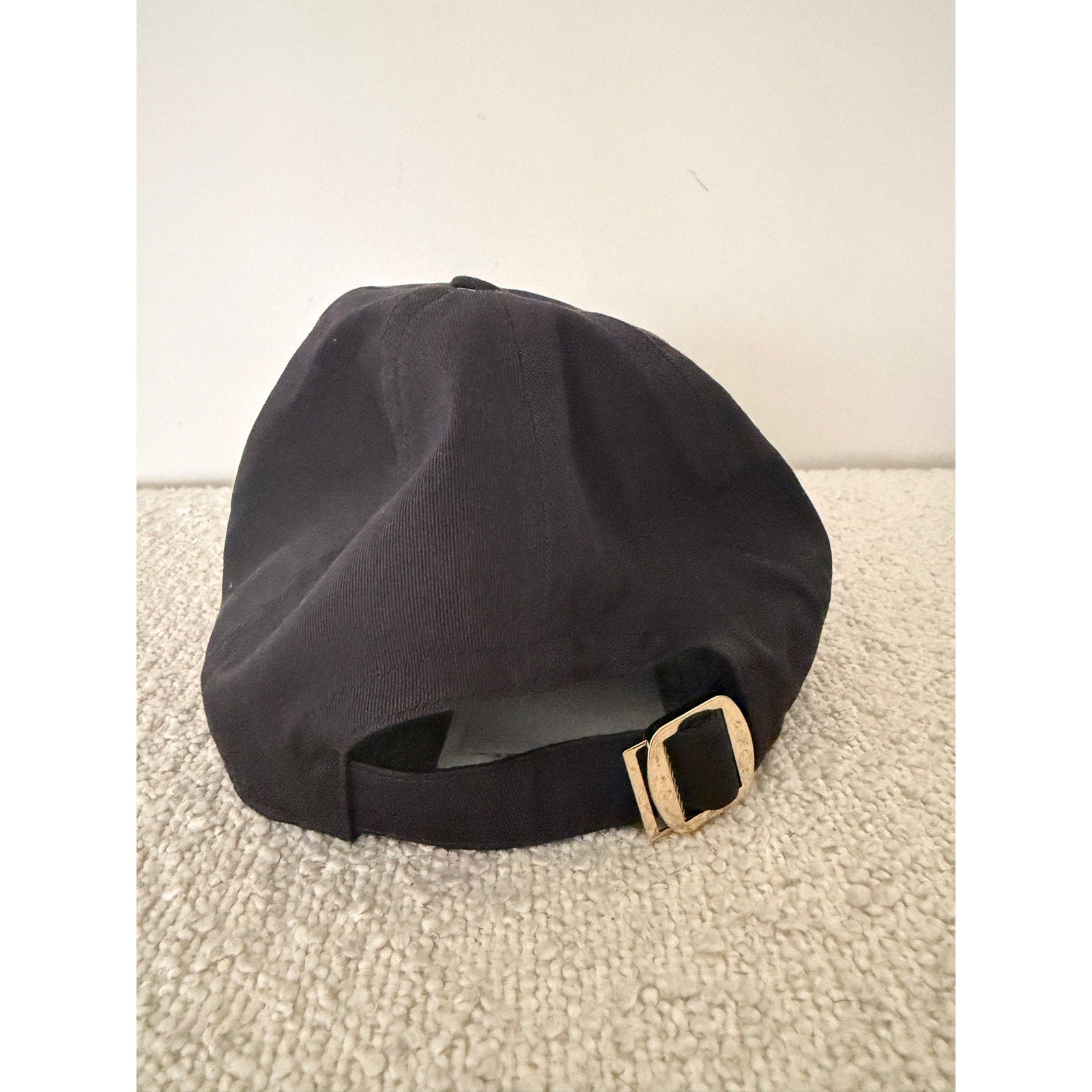 Gucci Black Logo Embroidered Cotton Baseball Cap Size XS Adjustable Strap NWT