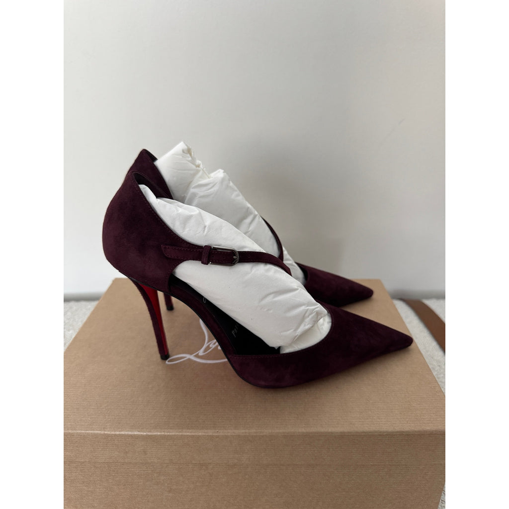 CHRISTIAN LOUBOUTIN
Miss Ziggyta 100 suede pumps BNIB 37.5