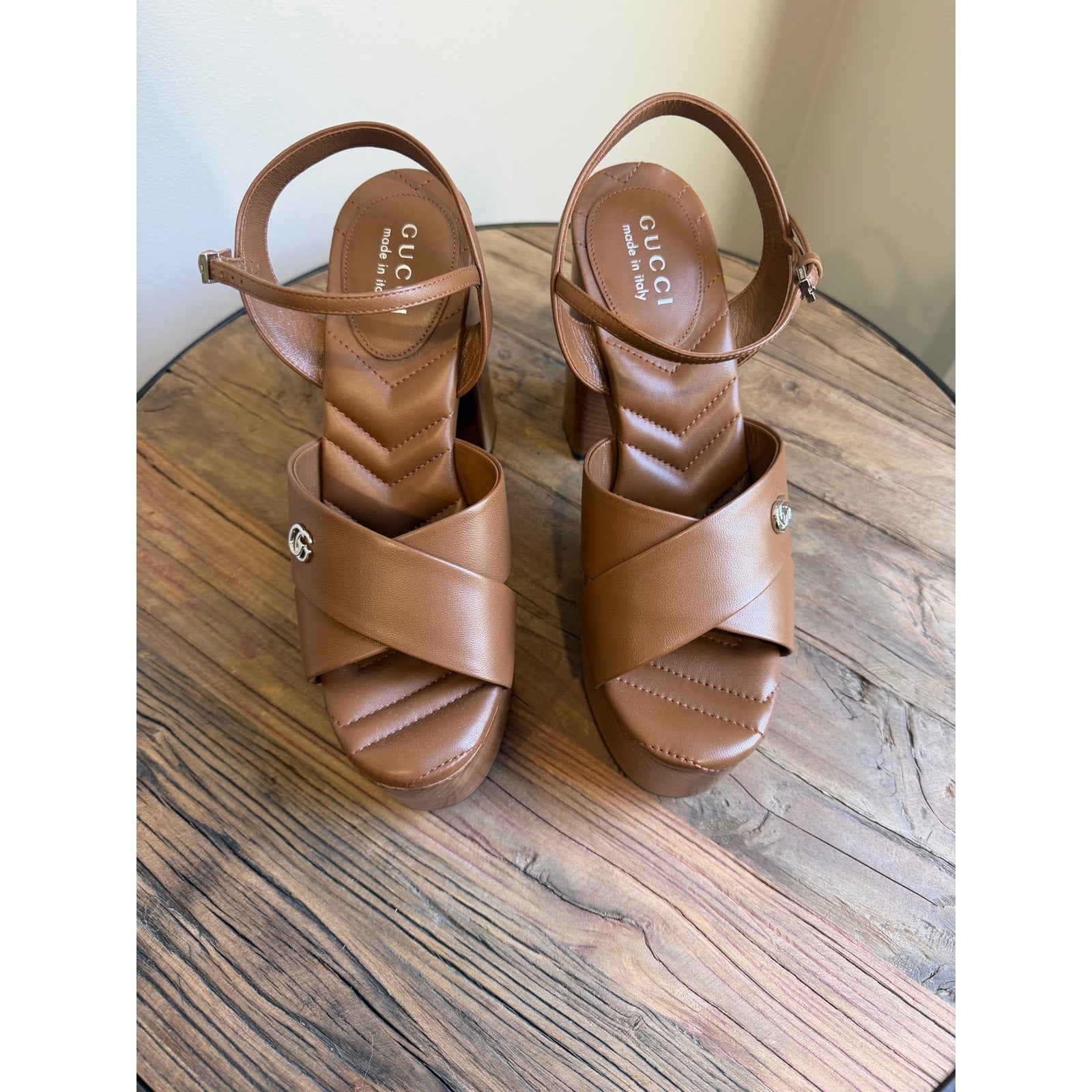 Gucci Platform Sandal Brown Leather Size 37 Brand New in Box