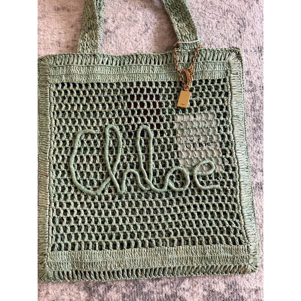 Chloe Summer Banana Raffia Tote NWT : tea leaf
