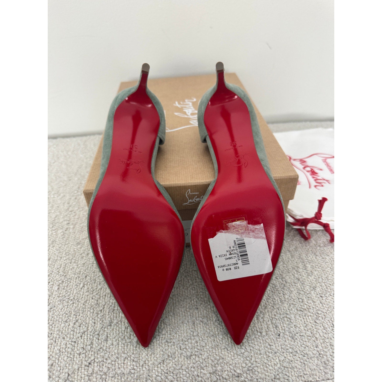 CHRISTIAN LOUBOUTIN Iriza 85 suede pumps size 39 BNIB