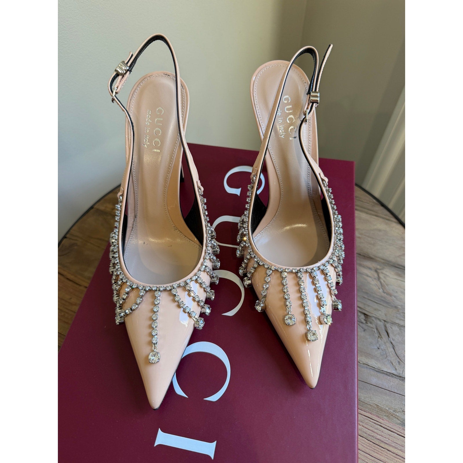 Gucci Guinevere Crystal Leather Slingback Stiletto Pumps NWT 37