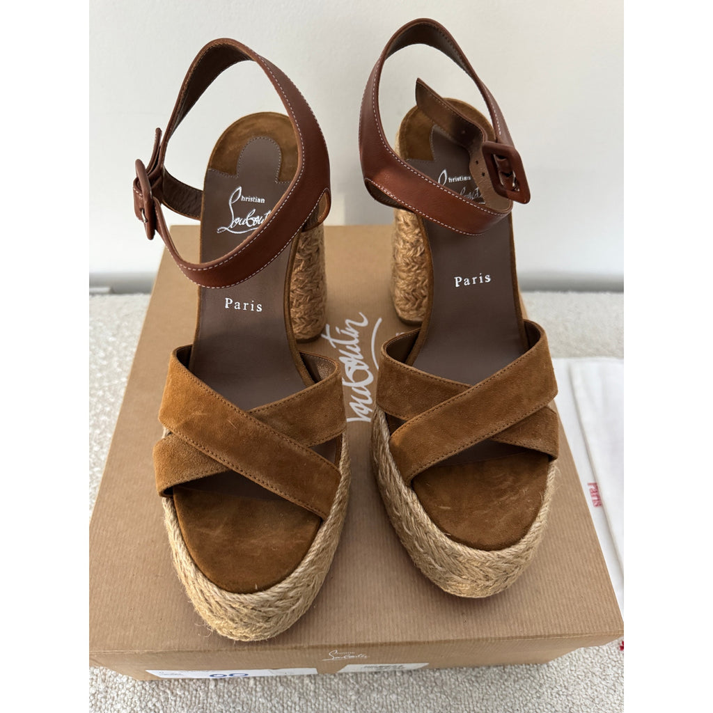 Christian Louboutin
Super Calakala 130mm Suede Platform Sandals Size 42 BNIB