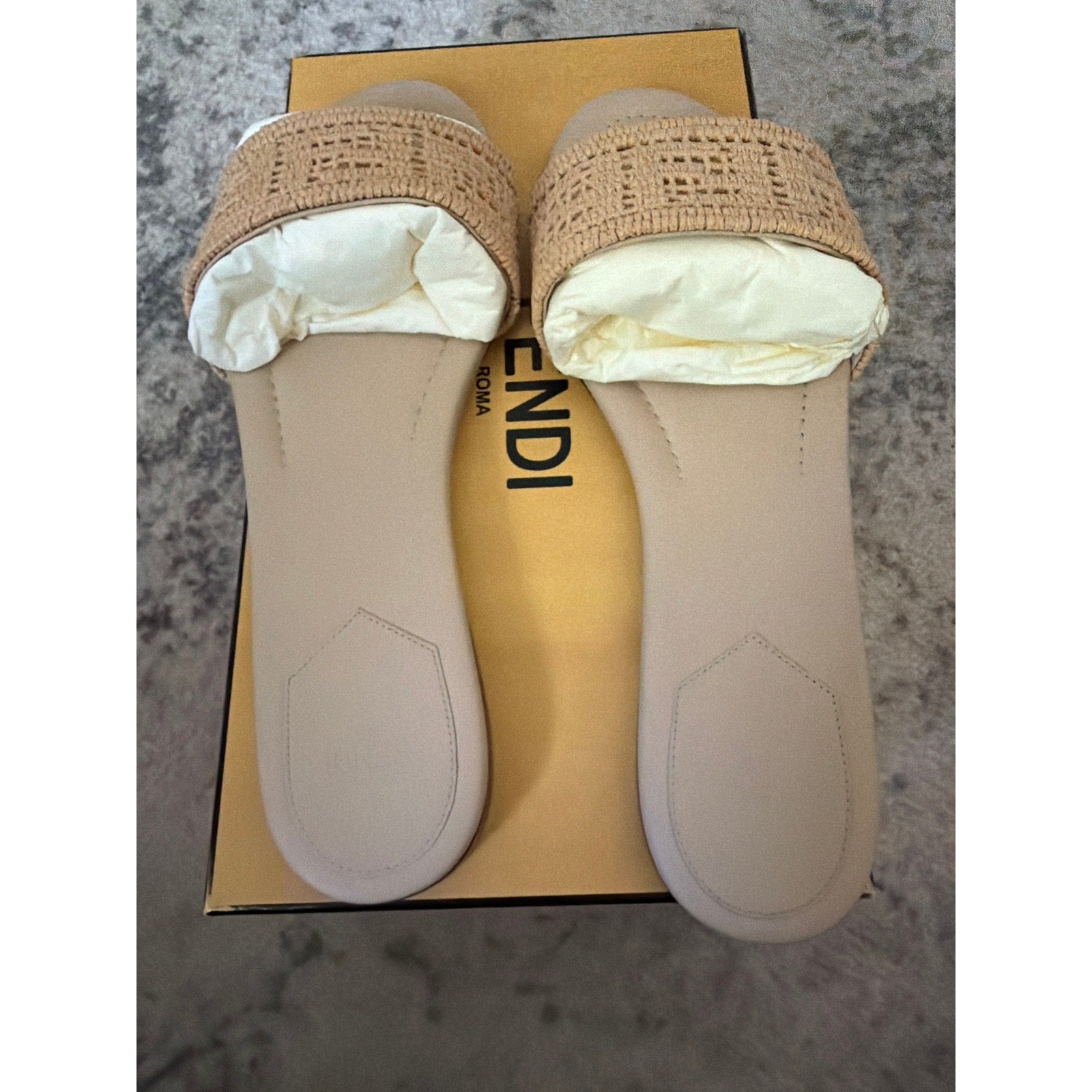 Fendi Sunshine FF Raffia Leather Slide Sandals BNIB Size 41