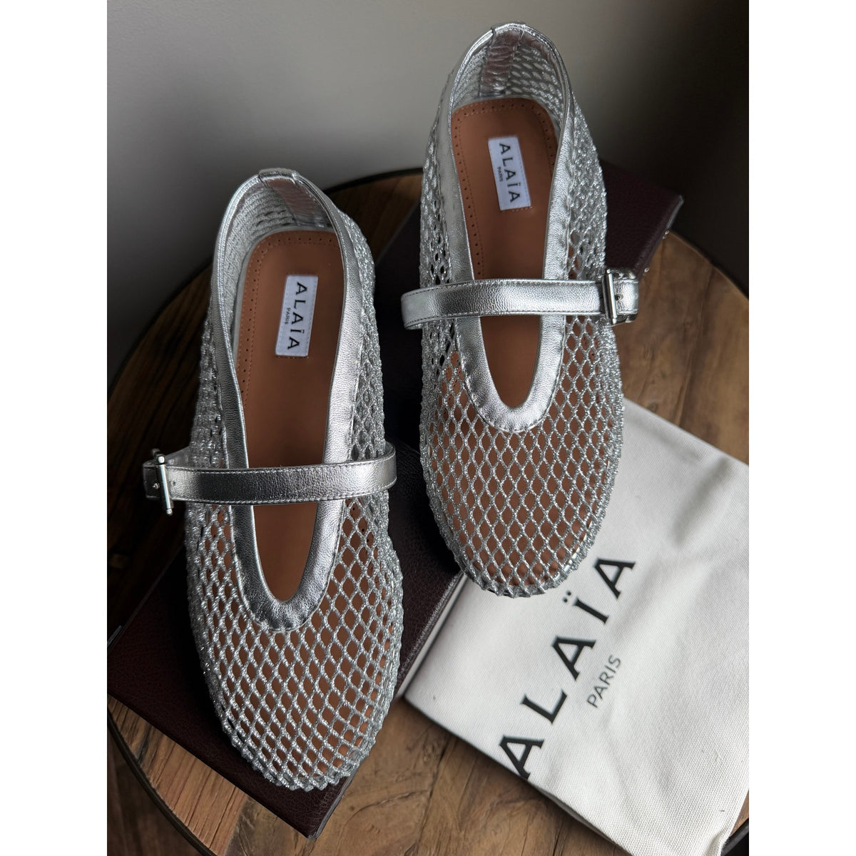 Alaia Metallic Fishnet Mary Jane Flats Silver Argent Size 37 Brand New in Box