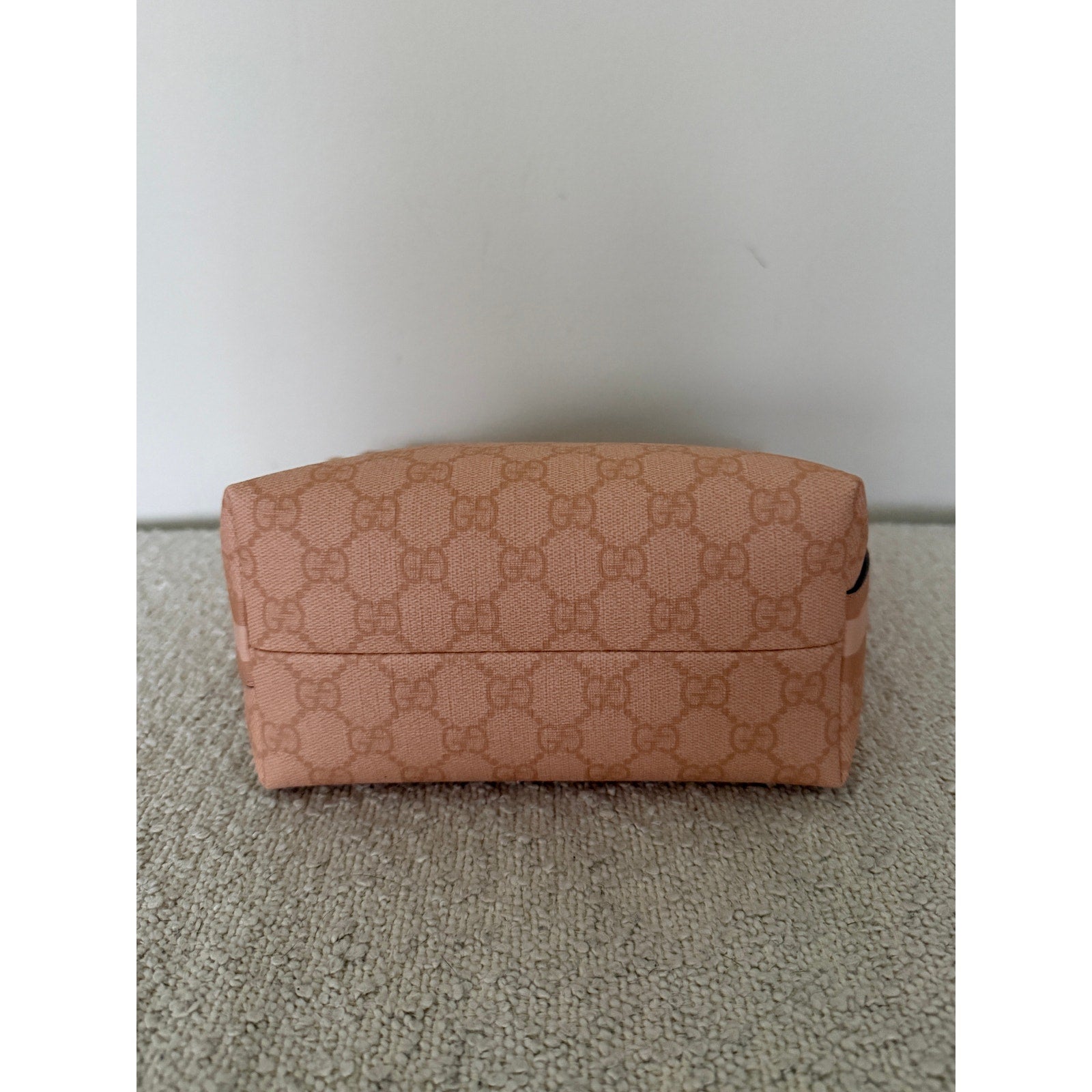 Gucci GG Supreme Super Mini Vanity Bag – Pink – Gold Hardware – NWT