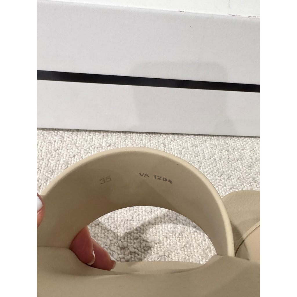 Givenchy Beige Rubber Logo Slides – Brand New - size 35