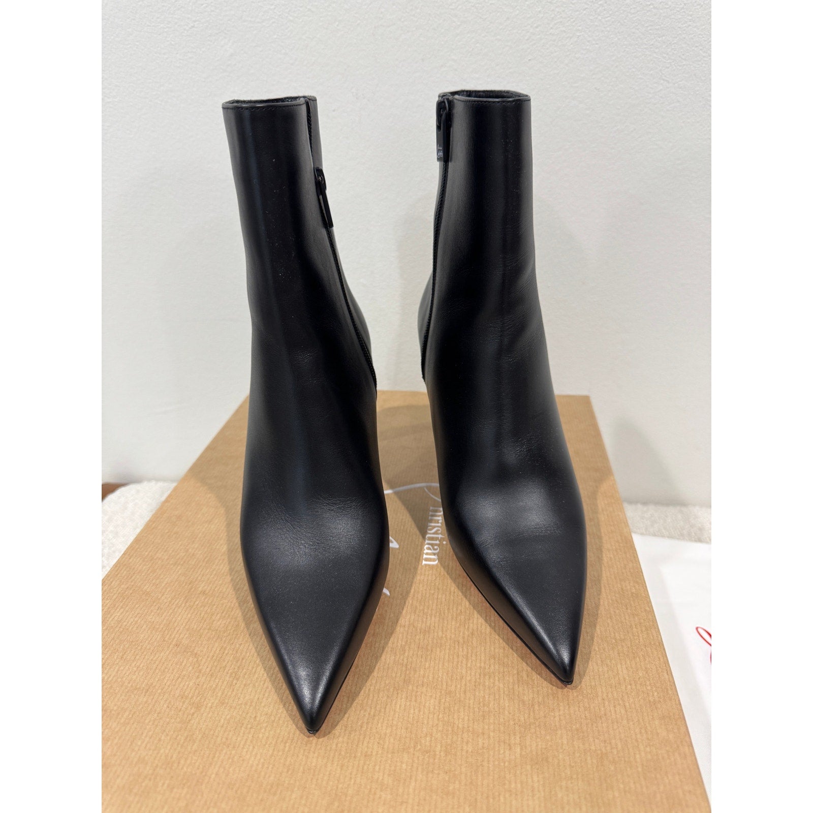 CHRISTIAN LOUBOUTIN Condora Booty 85 Calf Leather Black Ankle Boots 38 BNIB