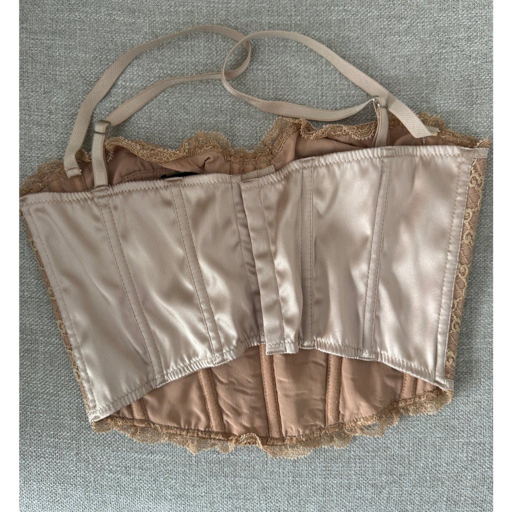 Gucci Nude Lace Corset Top NWT size Small