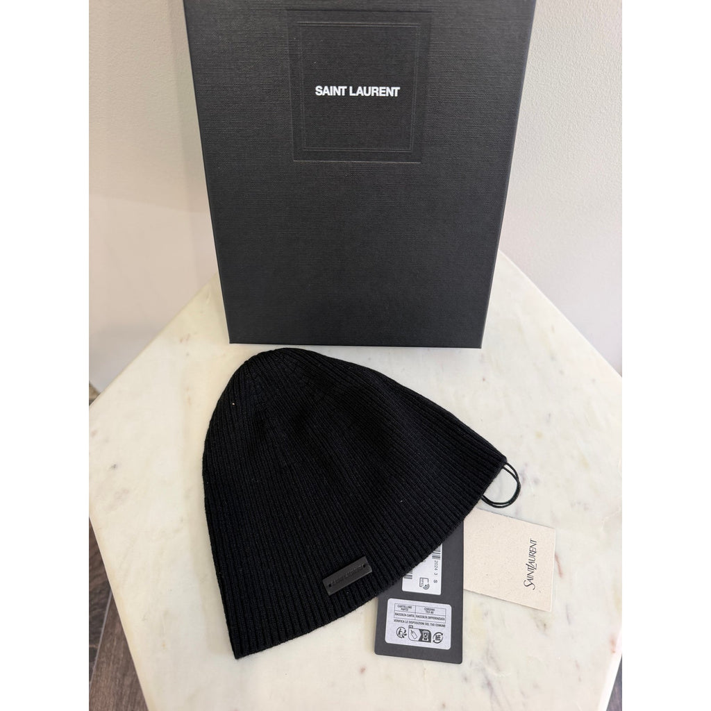 SAINT LAURENT 
Logo Patch Ribbed Beanie - Black NWT