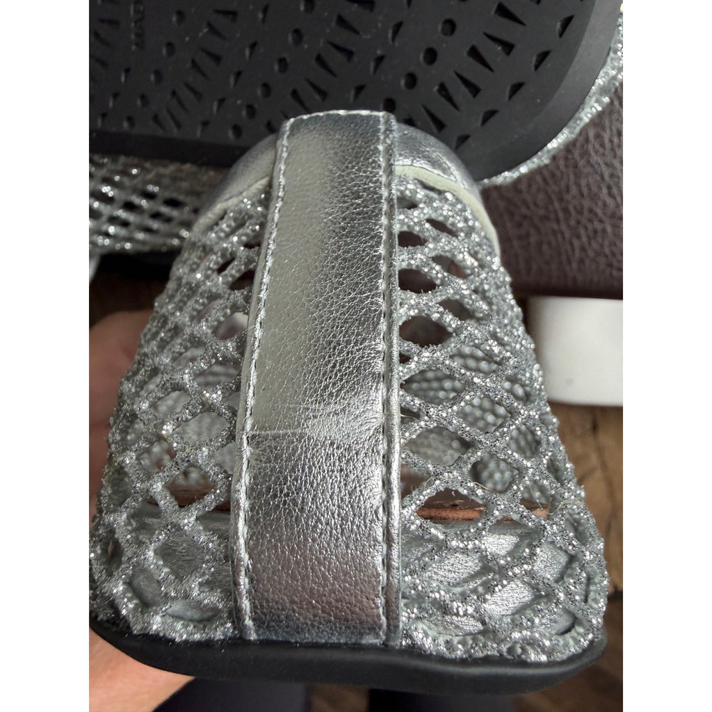 Alaia Metallic Fishnet Mary Jane Flats Silver Argent Size 37 Brand New in Box