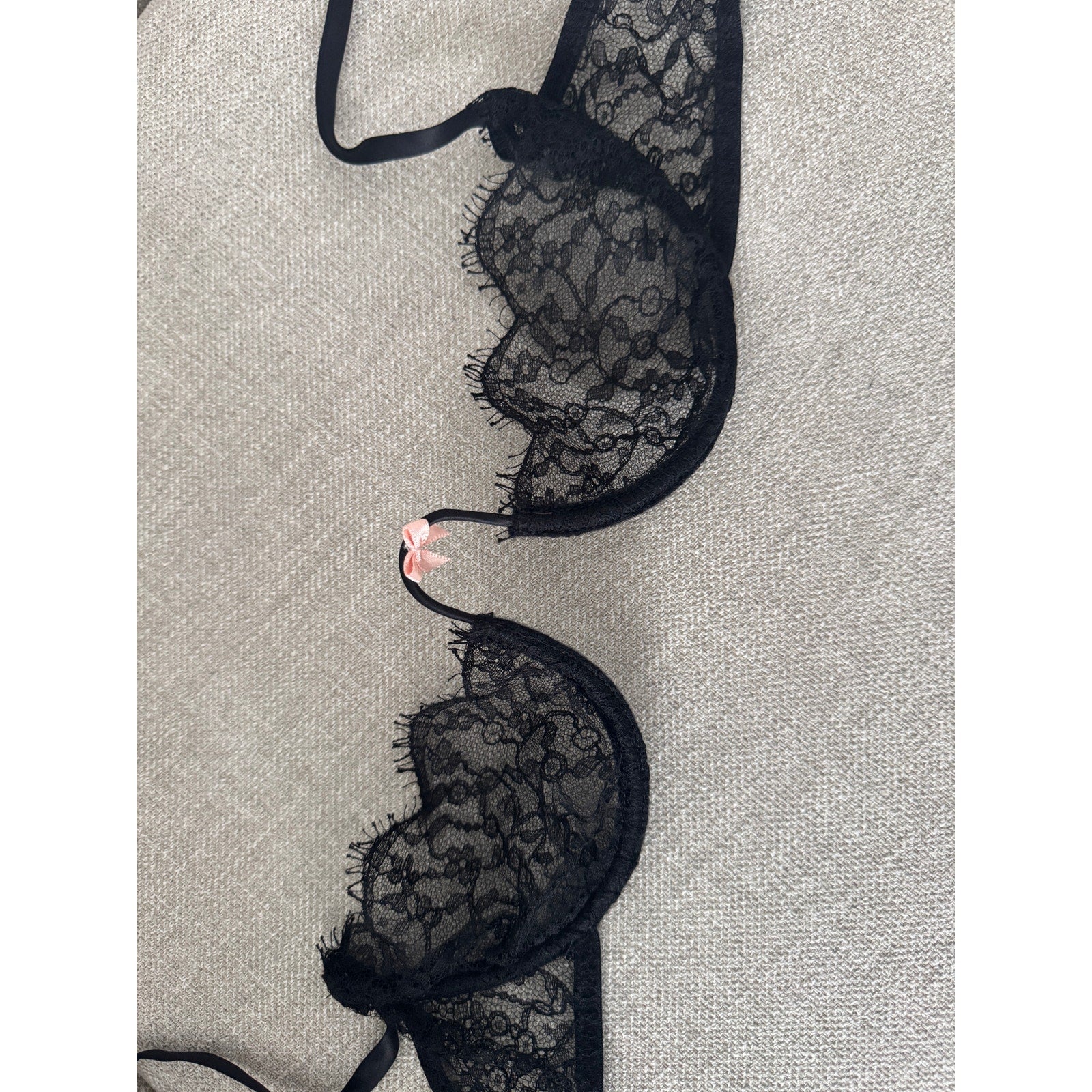 GUCCI Floral Lace Balconette Bra Female Black size small