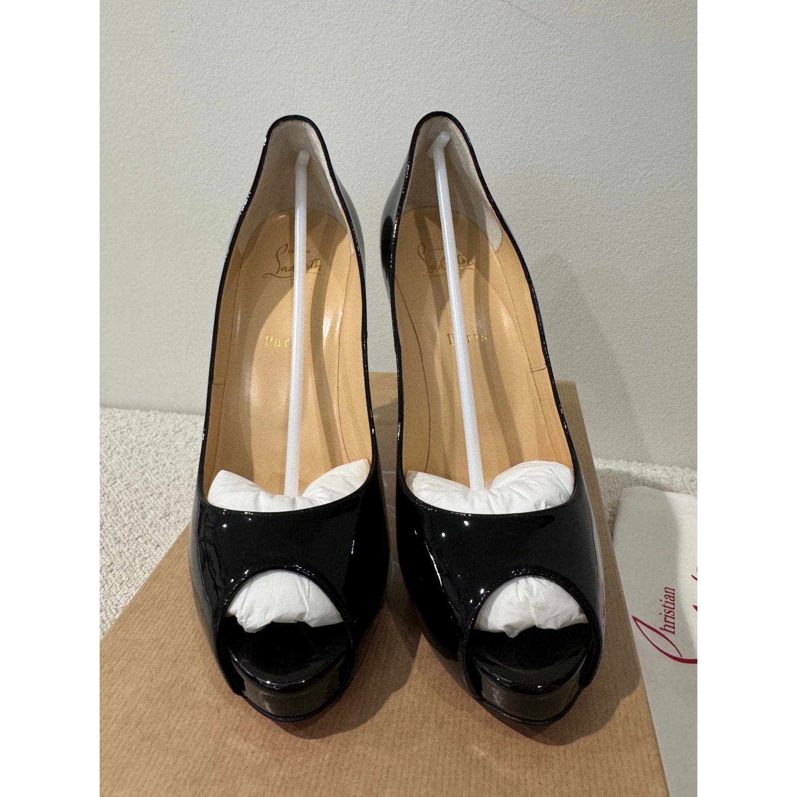 Christian Louboutin New Very Privé 120mm Black Patent Peep Toe Pumps Size 41 NEW