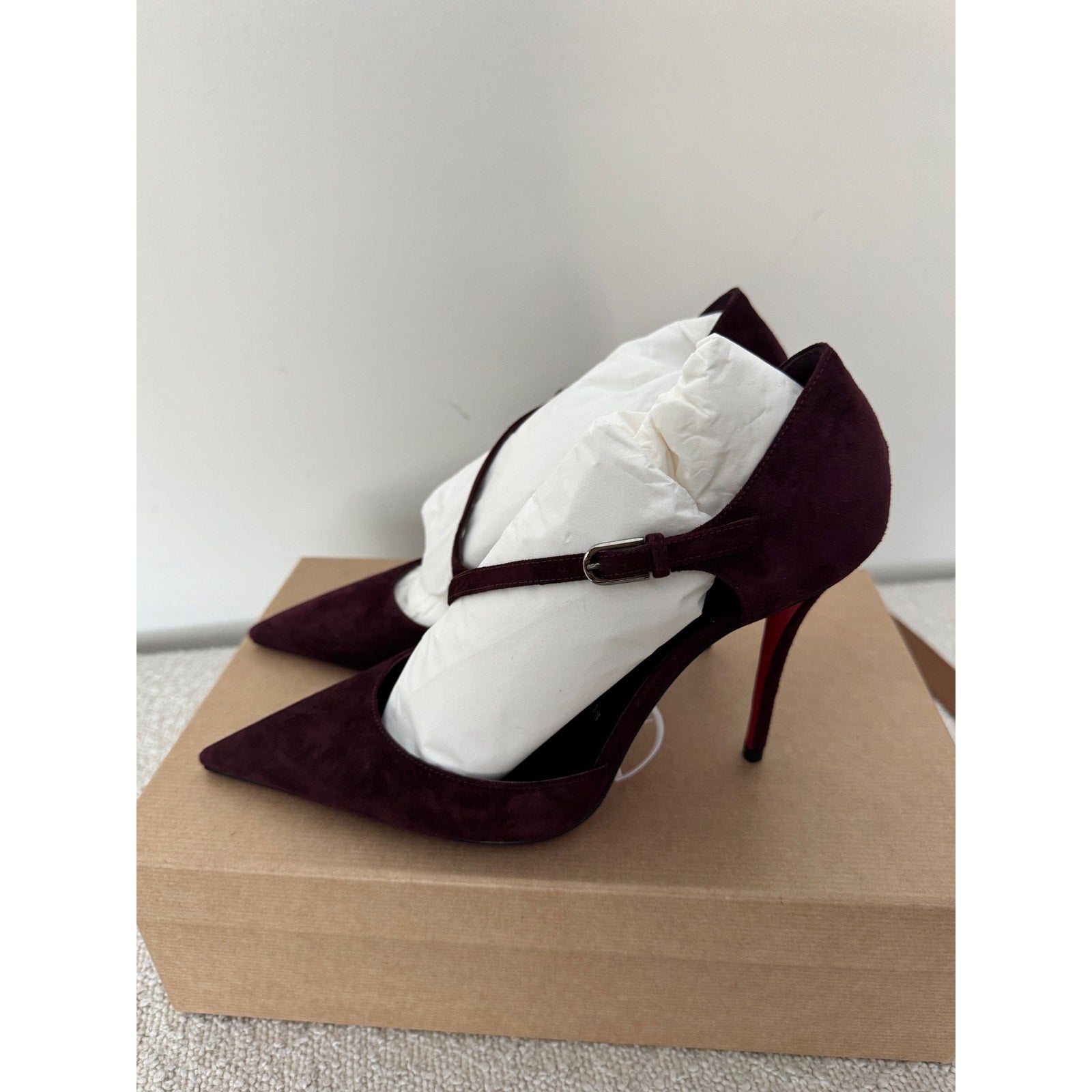 CHRISTIAN LOUBOUTIN
Miss Ziggyta 100 suede pumps BNIB 37.5